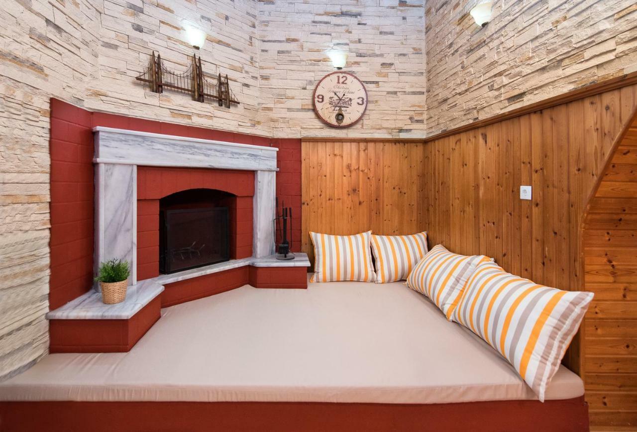 Sioutis House Apartman Szoroní Kültér fotó